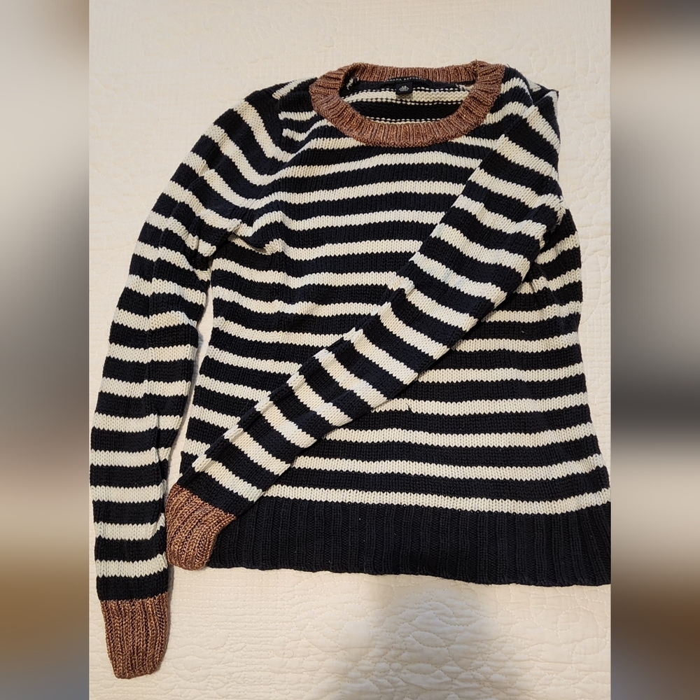 Banana Republic sweater